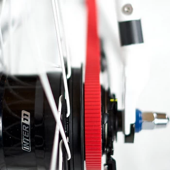 Gates Carbon Drive CDX Centertrack-Belt - Red 7 Gates Carbon Drive CDX Centertrack-Belt - Red - Image 5