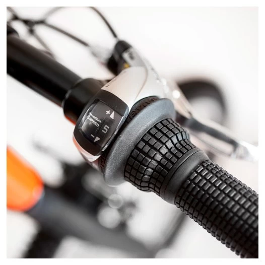 KUbikes 20L MTB 8-Speed Kids Bike - Turquoise Glitter 6 KUbikes 20L MTB 8-Speed Kids Bike - Turquoise Glitter - Image 4