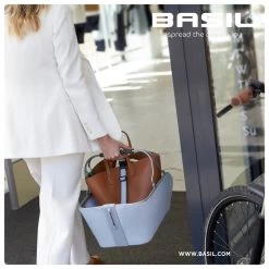 Basil Cento Tech Fiber Nordlicht Bike Basket 21L - Silver 12 Basil Cento Tech Fiber Nordlicht Bike Basket 21L - Silver -Cycle Parts Shop basil cento tech fiber nordlicht mik bicycle basket silver e 885565