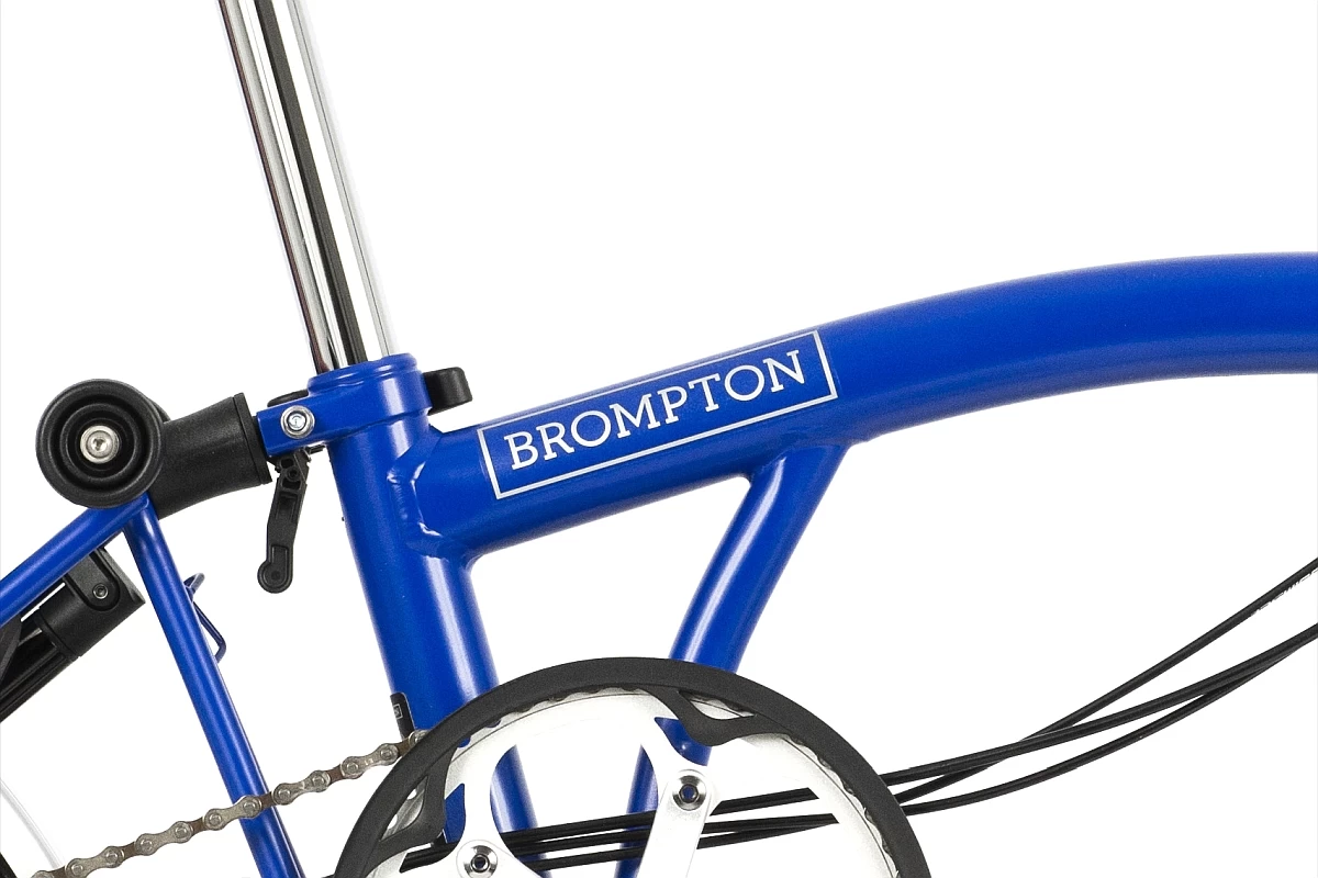 Brompton C Line Explore - 6-Speed - High Bar - Telescopic Seatpost - Rear Rack & Dynamo - 16" Folding Bike - 2022 - Picadilly Blue Matt 7 Brompton C Line Explore - 6-Speed - High Bar - Telescopic Seatpost - Rear Rack & Dynamo - 16" Folding Bike - 2022 - Picadilly Blue Matt - Image 5