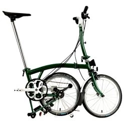 Brompton C Line Utility - 3-Speed - High Bar - Telescopic Seatpost - Dynamo - 16" Folding Bike - 2022 - Racing Green Matt -Cycle Parts Shop c line explore 6 speed high bar extended seatpost racing green matt 3 1214087