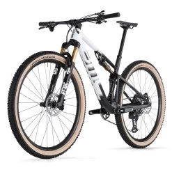 BMC FOURSTROKE 01 LTD - 29" Carbon Mountainbike - 2024 - Cool White / Black -Cycle Parts Shop fourstroke 01 ltd cool white black 3 1569110