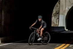 Liv LANGMA ADVANCED SL - Dura Ace Di2 Womens Road Bike - 2022 - Artic Light / Chrome -Cycle Parts Shop langma advanced sl da 7 1115260