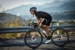 Liv LANGMA ADVANCED SL - Dura Ace Di2 Womens Road Bike - 2022 - Artic Light / Chrome -Cycle Parts Shop langma advanced sl da 9 1115262