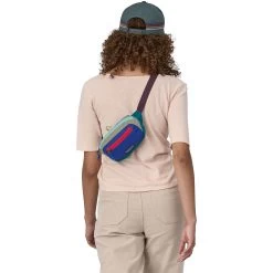 Patagonia Ultralight Black Hole Mini 1L Hip Pack - Passage Blue -Cycle Parts Shop patagonia ultralight black hole mini 1l hip pack passage blue 4 1549569