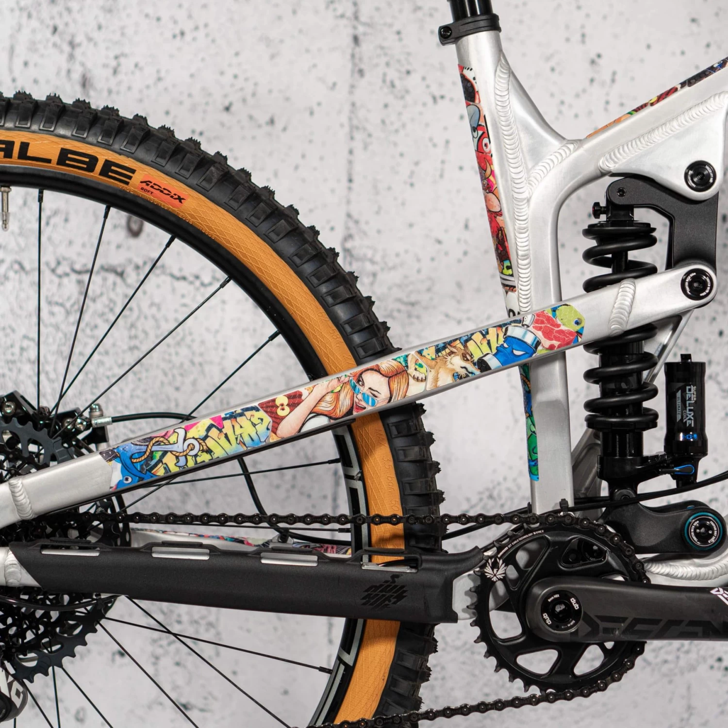 Rie:sel Design Chain:Tape 3000 Chain Stay Guard - Stickerbomb Eyecatcher 5 Rie:sel Design Chain:Tape 3000 Chain Stay Guard - Stickerbomb Eyecatcher - Image 3