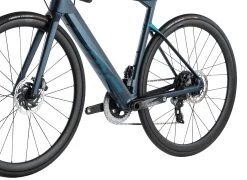 BMC ROADMACHINE AMP ONE - Electric Road Bike - 2023 - Deep Sea & Turquoise -Cycle Parts Shop roadmachine amp one pet tur blk detail 01 1410337