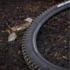 Stan's NoTubes Flow MK4 Rim - 27,5" | Clincher | Disc - 28 Hole | Black -Cycle Parts Shop stans no tubes flow mk4 rim black mounted lay 1437211