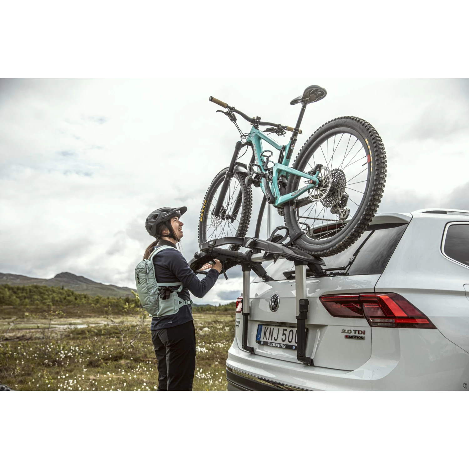 Thule OutWay Platform 2 - Boot Bike Rack For 2 Bikes - Aluminium 10 Thule OutWay Platform 2 - Boot Bike Rack For 2 Bikes - Aluminium - Image 8