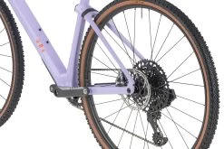 BMC URS 01 ONE - Carbon Gravel Bike - 2023 - Lavender Haze / Orange 21 BMC URS 01 ONE - Carbon Gravel Bike - 2023 - Lavender Haze / Orange -Cycle Parts Shop urs 01 one detail 02 1412731