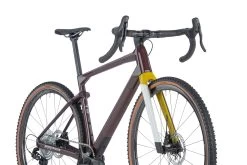 BMC URS 01 THREE - Carbon Gravel Bike - 2023 - Prune / White -Cycle Parts Shop urs 01 three detail 02 1412771