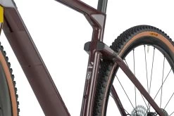 BMC URS 01 THREE - Carbon Gravel Bike - 2023 - Prune / White -Cycle Parts Shop urs 01 three detail 07 1412776