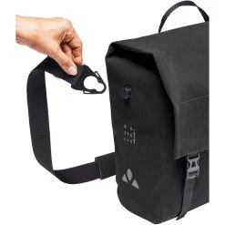 Vaude Augsburg IV L Bike Bag - 20L - Black -Cycle Parts Shop vaude augsburg iv l bike bag black 4 1354939